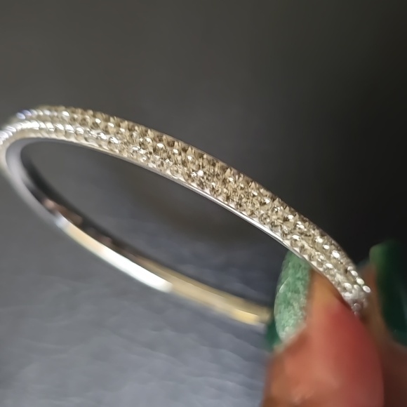 Kate Spade Elegant Silver Bangle Bracelet - Picture 5 of 6